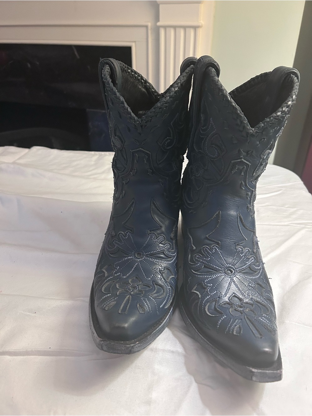 Women's Embroidered Western Lane Ankle Boots - Navy Blue